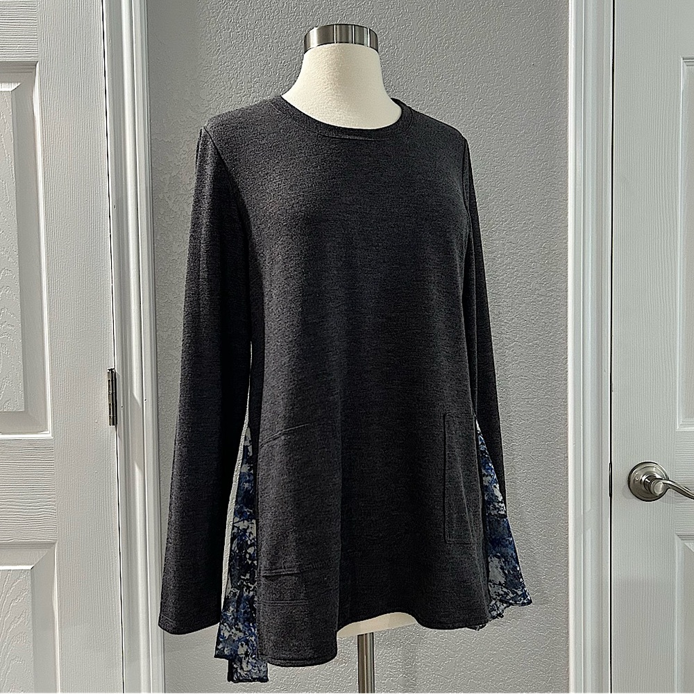 ❗️3/$20❗️Logo Lounge by Lori Goldstein French Terry Top Chiffon Godets